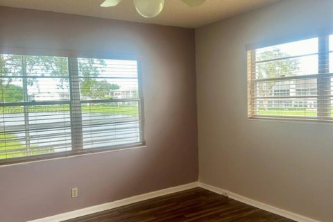 Condominio en alquiler en Boca Raton, Florida, 2 dormitorios, 77.57 m2 № 1948841 - foto 14