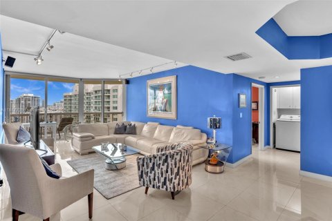 Condominio en venta en Aventura, Florida, 2 dormitorios, 139.35 m2 № 1925150 - foto 1