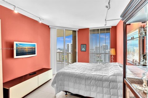 Condominio en venta en Aventura, Florida, 2 dormitorios, 139.35 m2 № 1925150 - foto 28