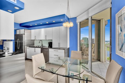 Condominio en venta en Aventura, Florida, 2 dormitorios, 139.35 m2 № 1925150 - foto 13