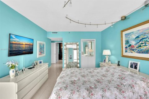Condominio en venta en Aventura, Florida, 2 dormitorios, 139.35 m2 № 1925150 - foto 21