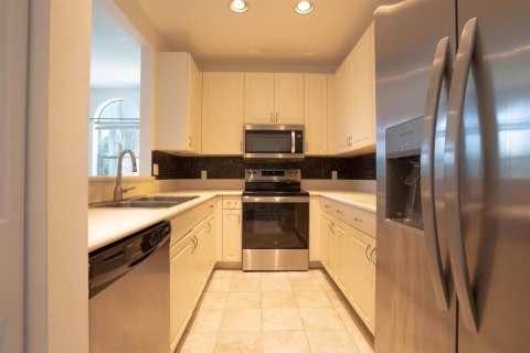 Touwnhouse à louer à Boynton Beach, Floride: 4 chambres, 176.89 m2 № 2085929 - photo 5