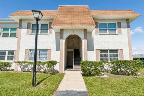 Condo in Clearwater, Florida, 1 bedroom № 2237698