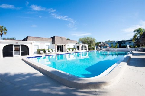 Condo in Clearwater, Florida, 1 bedroom № 2237698 - photo 26
