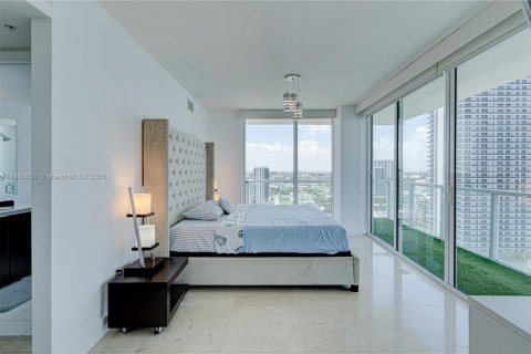 Copropriété à louer à Miami, Floride: 2 chambres, 127.09 m2 № 1938916 - photo 24