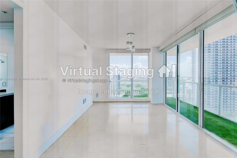 Condo in Miami, Florida, 2 bedrooms  № 1938916 - photo 25