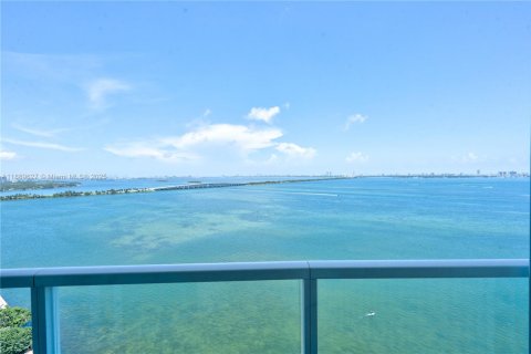 Copropriété à louer à Miami, Floride: 2 chambres, 127.09 m2 № 1938916 - photo 11