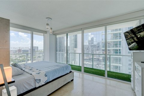 Condominio en alquiler en Miami, Florida, 2 dormitorios, 127.09 m2 № 1938916 - foto 23