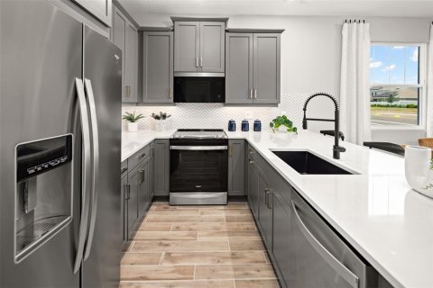 Touwnhouse à vendre à Apopka, Floride: 4 chambres, 155.89 m2 № 1850231 - photo 10
