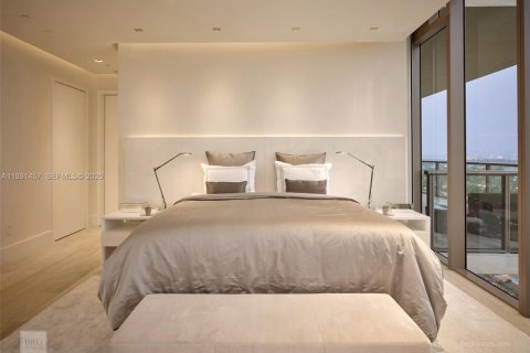 Condominio en alquiler en Bal Harbour, Florida, 3 dormitorios, 319.49 m2 № 2054826 - foto 11