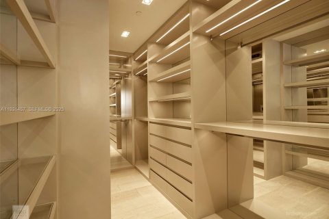 Condominio en alquiler en Bal Harbour, Florida, 3 dormitorios, 319.49 m2 № 2054826 - foto 12