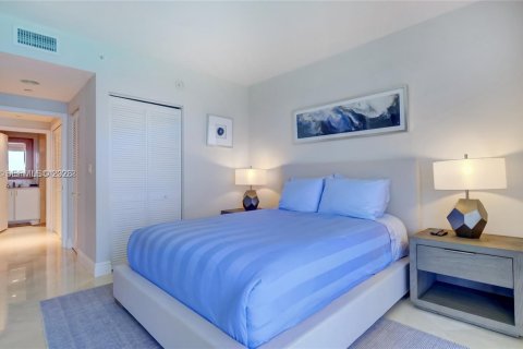 Condo in Miami Beach, Florida, 2 bedrooms  № 2080193 - photo 3