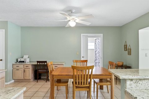 Villa ou maison à vendre à Bradenton, Floride: 3 chambres, 201.04 m2 № 2358275 - photo 19
