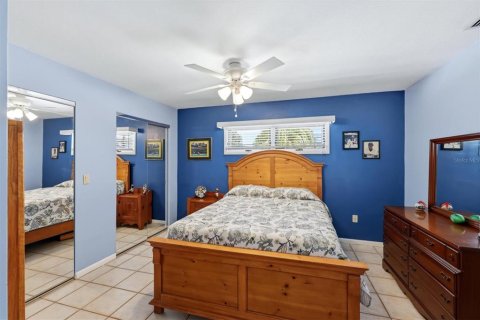 Villa ou maison à vendre à Bradenton, Floride: 3 chambres, 201.04 m2 № 2358275 - photo 27