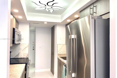 Copropriété à vendre à Sunny Isles Beach, Floride: 1 chambre, 87.61 m2 № 1872721 - photo 5