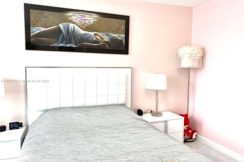 Copropriété à vendre à Sunny Isles Beach, Floride: 1 chambre, 87.61 m2 № 1872721 - photo 15