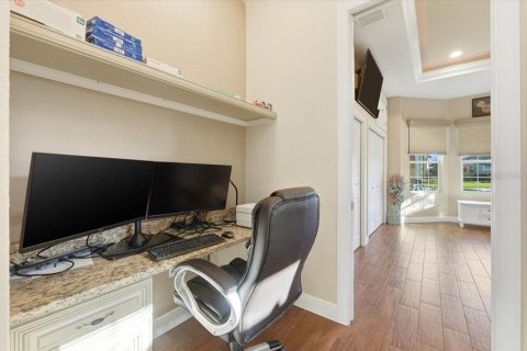 House in Polk City, Florida 1 bedroom, 114.73 sq.m. № 2330683 - photo 29