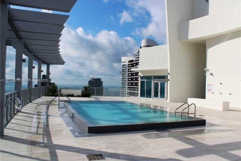 Снять в аренду кондоминиум в Майами, Флорида 1 спальня, 75.44м2, № 1968785 - фото 13