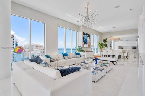 Снять в аренду кондоминиум в Майами, Флорида 4 спальни, 315.68м2, № 1952646 - фото 7