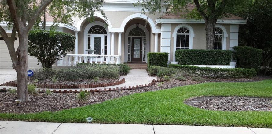 Casa en Tampa, Florida 5 dormitorios, 309.92 m2 № 1833325