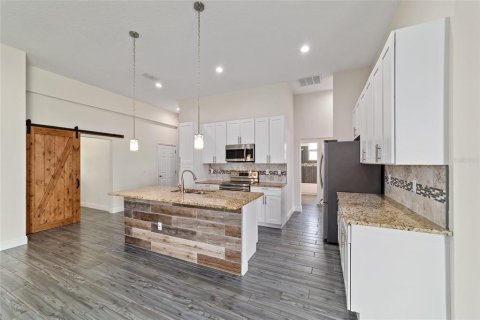 Casa en venta en Belleview, Florida, 4 dormitorios, 207.36 m2 № 1914422 - foto 21