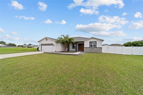 Villa ou maison à vendre à Belleview, Floride: 4 chambres, 207.36 m2 № 1914422 - photo 4