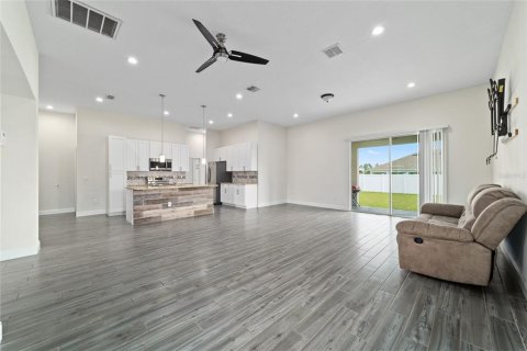 Casa en venta en Belleview, Florida, 4 dormitorios, 207.36 m2 № 1914422 - foto 12