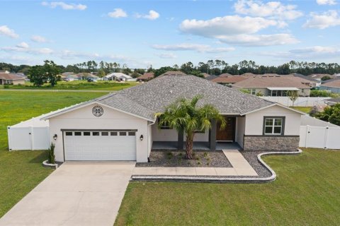 Casa en venta en Belleview, Florida, 4 dormitorios, 207.36 m2 № 1914422 - foto 1