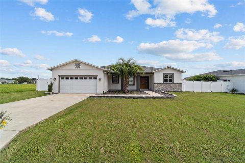 Casa en venta en Belleview, Florida, 4 dormitorios, 207.36 m2 № 1914422 - foto 3