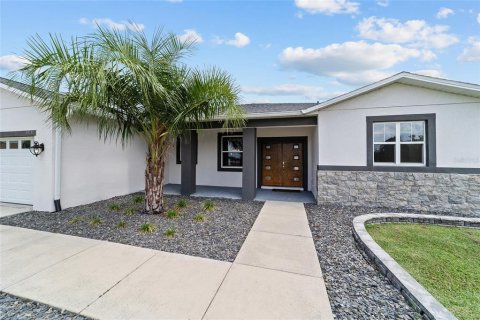 Casa en venta en Belleview, Florida, 4 dormitorios, 207.36 m2 № 1914422 - foto 7