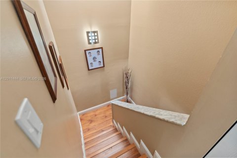 Condominio en venta en Miami, Florida, 3 dormitorios, 114.46 m2 № 2075206 - foto 22