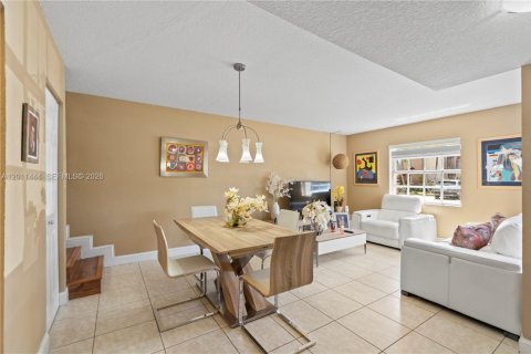 Condominio en venta en Miami, Florida, 3 dormitorios, 114.46 m2 № 2075206 - foto 26