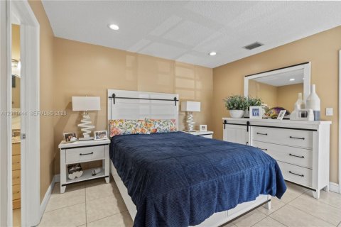 Condominio en venta en Miami, Florida, 3 dormitorios, 114.46 m2 № 2075206 - foto 13