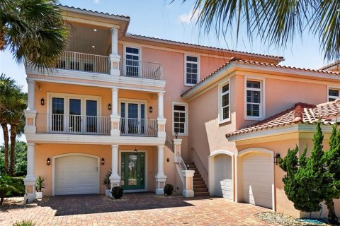 Casa en venta en Palm Coast, Florida, 6 dormitorios, 479.56 m2 № 2330406 - foto 3