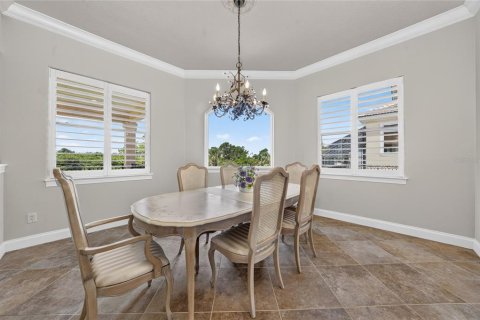 Casa en venta en Palm Coast, Florida, 6 dormitorios, 479.56 m2 № 2330406 - foto 18