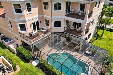 Casa en venta en Palm Coast, Florida, 6 dormitorios, 479.56 m2 № 2330406 - foto 4