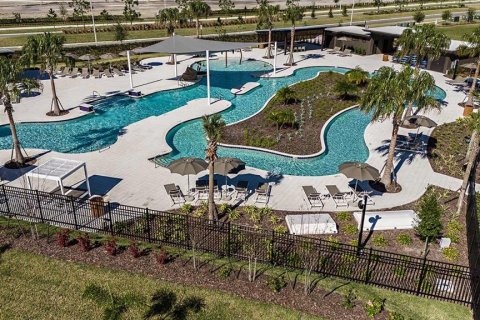 Casa en venta en Wesley Chapel, Florida, 3 dormitorios, 223.99 m2 № 1902100 - foto 13