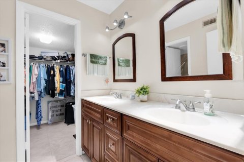 Купить кондоминиум в Клируотер, Флорида 6 комнат, 130.99м2, № 2196284 - фото 24
