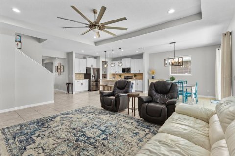 House in Bradenton, Florida 4 bedrooms, 298.87 sq.m. № 2152217 - photo 19