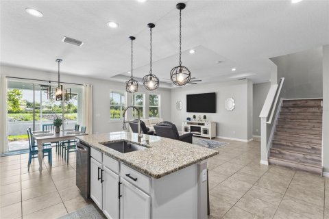 House in Bradenton, Florida 4 bedrooms, 298.87 sq.m. № 2152217 - photo 22
