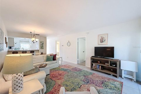 Copropriété à vendre à New Port Richey, Floride: 2 chambres, 86.86 m2 № 2115223 - photo 25