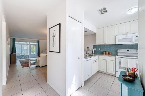 Copropriété à vendre à New Port Richey, Floride: 2 chambres, 86.86 m2 № 2115223 - photo 7