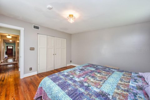 Casa en venta en New Port Richey, Florida, 3 dormitorios, 175.59 m2 № 1839830 - foto 26
