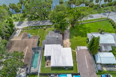 Casa en venta en New Port Richey, Florida, 3 dormitorios, 175.59 m2 № 1839830 - foto 4