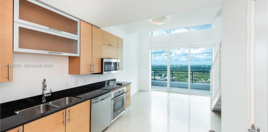 Condo à Miami, Floride, 1 chambre  № 2001728