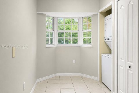 Copropriété à louer à Pembroke Pines, Floride: 2 chambres, 76.37 m2 № 2086199 - photo 17