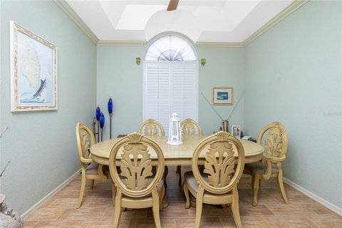 House in Port Charlotte, Florida 3 bedrooms, 185.71 sq.m. № 1772736 - photo 18