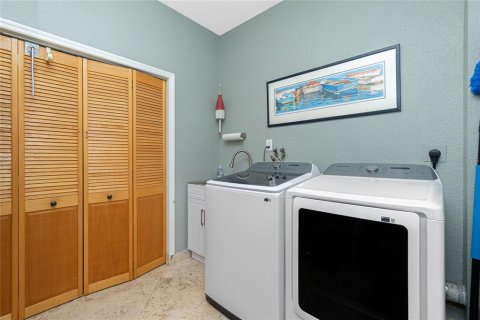 House in Port Charlotte, Florida 3 bedrooms, 185.71 sq.m. № 1772736 - photo 30