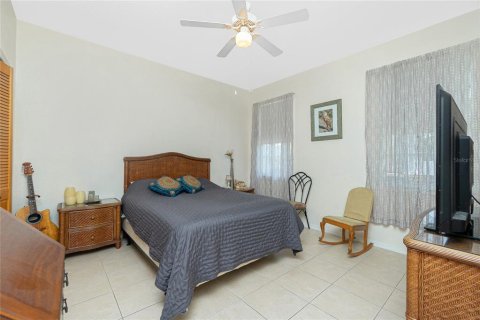 House in Port Charlotte, Florida 3 bedrooms, 185.71 sq.m. № 1772736 - photo 28