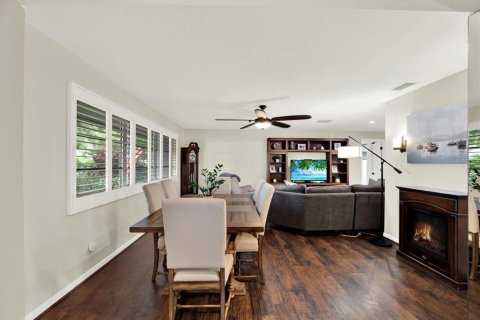 House in Largo, Florida 3 bedrooms, 158.86 sq.m. № 2396224 - photo 7